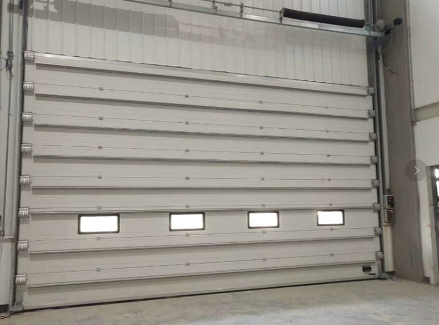 工業(yè)滑升門